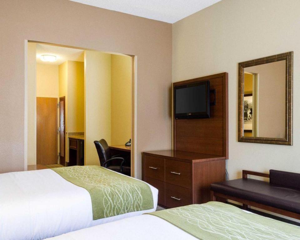 Comfort Suites Starkville Kültér fotó