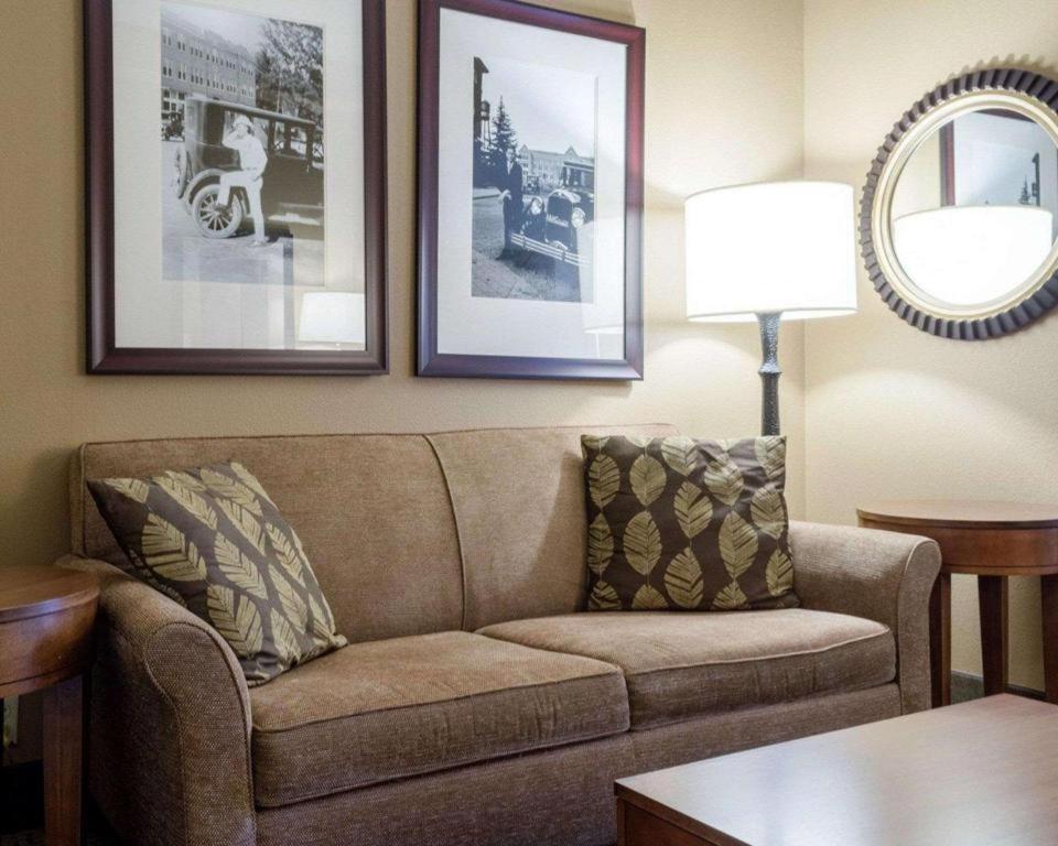 Comfort Suites Starkville Kültér fotó
